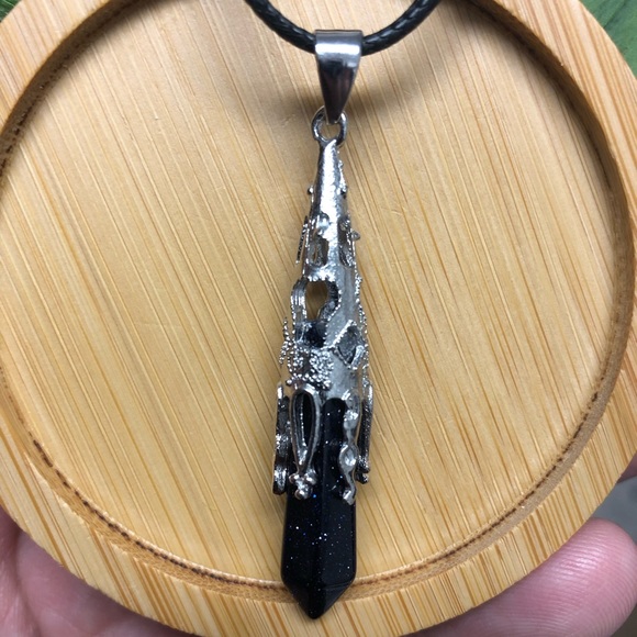 Blue Sandstone Natural Stone Hexagonal Prism Pyramid Pendant Gemstone Necklace - Picture 3 of 3